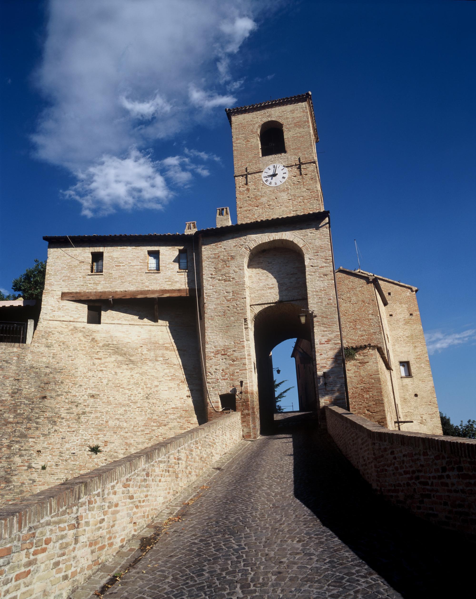 Castello Di Montegridolfo Spa Resort Exteriör bild