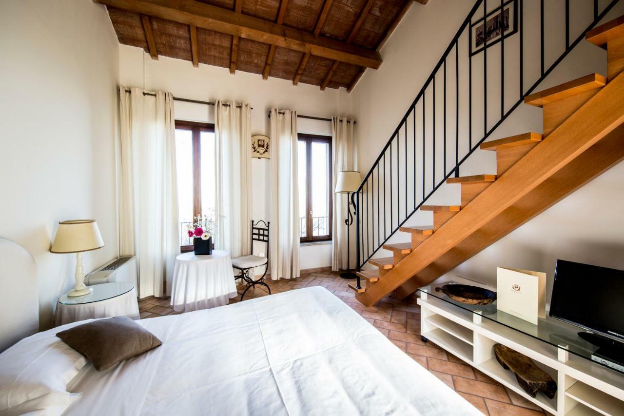 Castello Di Montegridolfo Spa Resort Exteriör bild