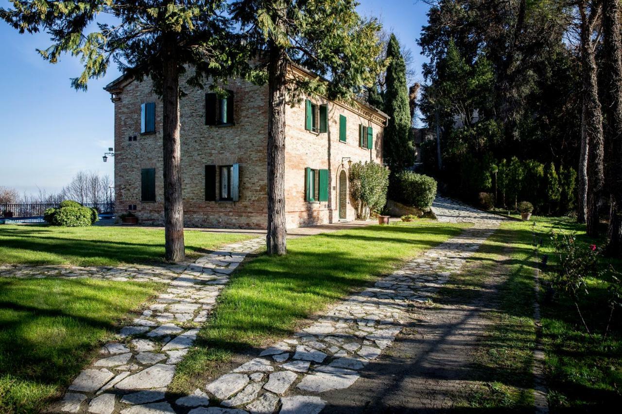 Castello Di Montegridolfo Spa Resort Exteriör bild